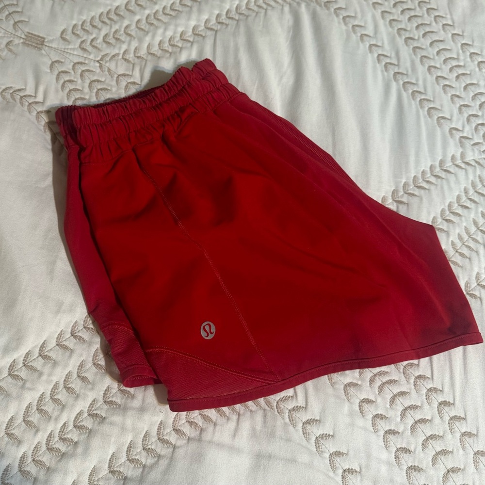 Lululemon hotty hot shorts